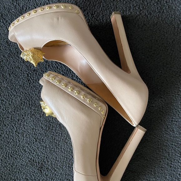 Alexander McQueen Pumps - Picture 5 of 5